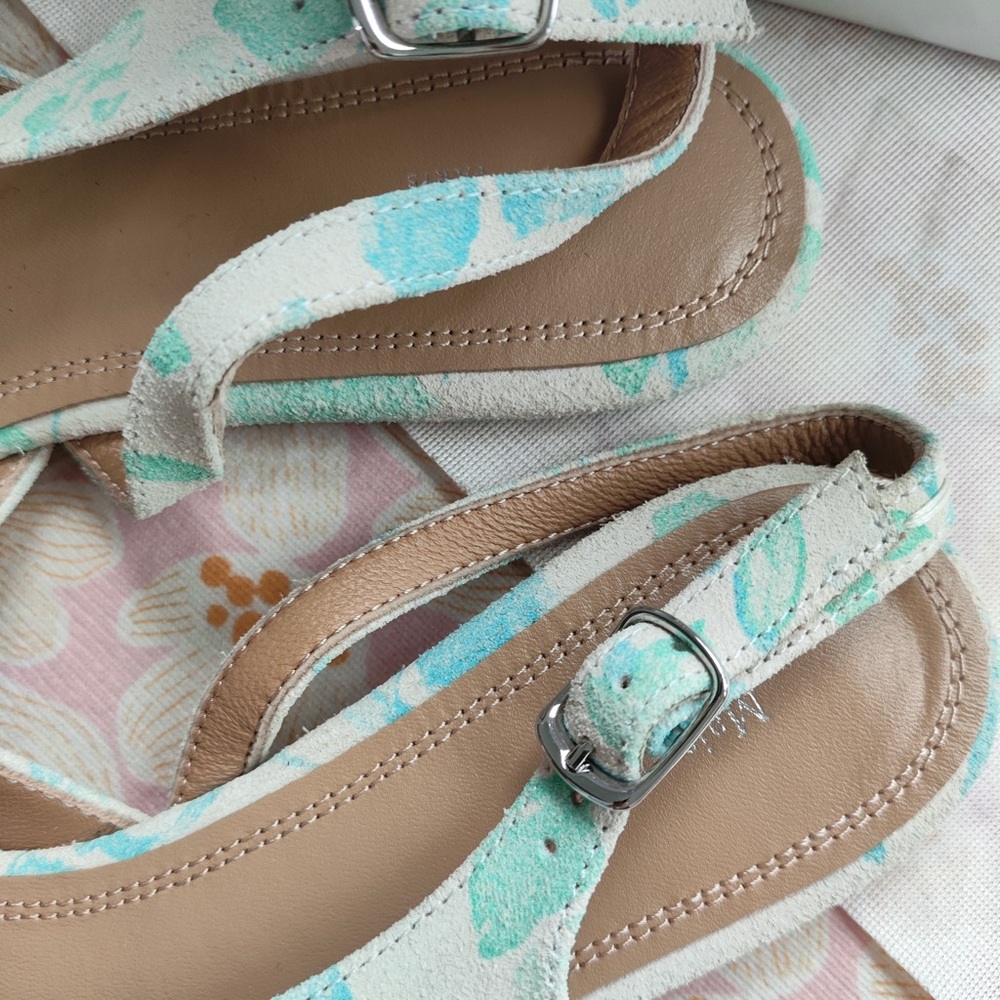 Maison Martin Margiela Mint & Pale Turquoise Floral Tabi Slingback Flats - Picture 3 of 5
